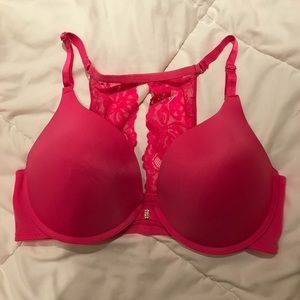 Hot pink bra 38D Never worn
